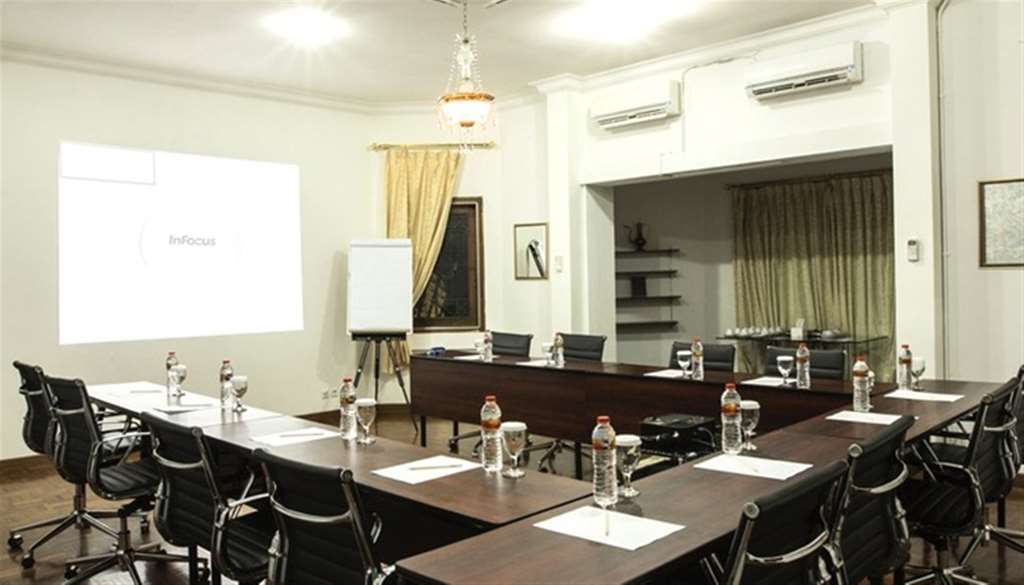 Arimbi Pejaten Suites Jacarta Facilidades foto